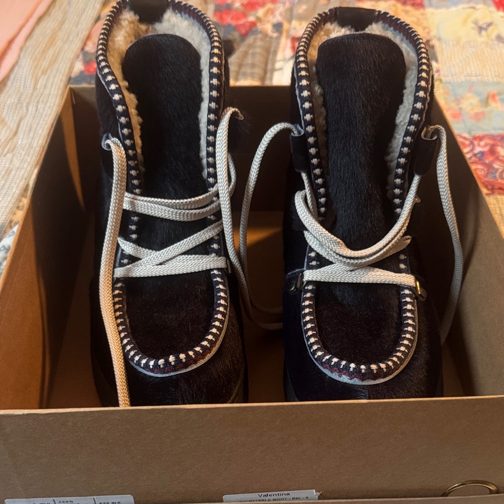 Penelope Chilvers Blue and Cream Lace Up Boots